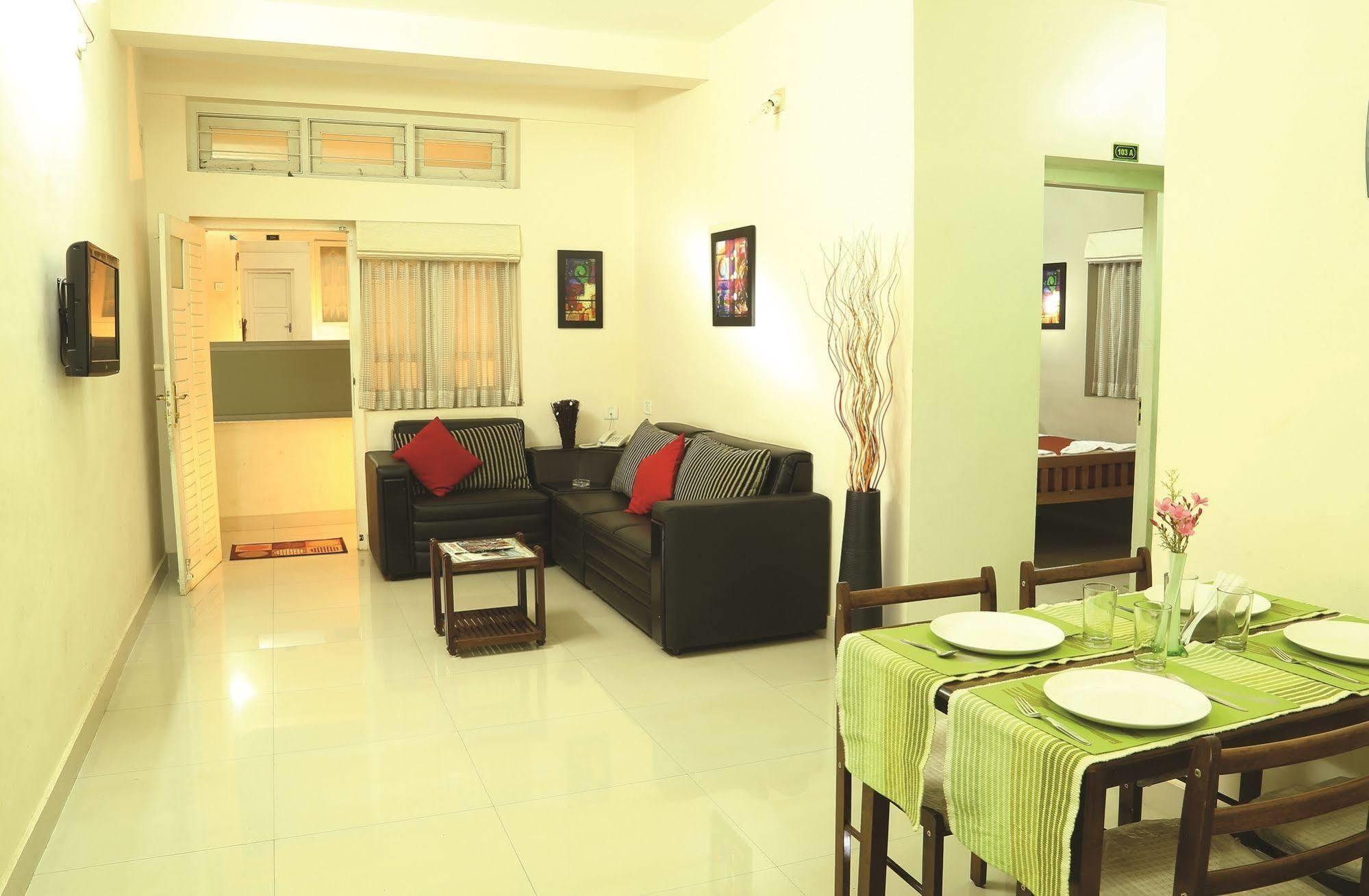 Wayanad Cliff Hotels Apartments Kalpatta Extérieur photo